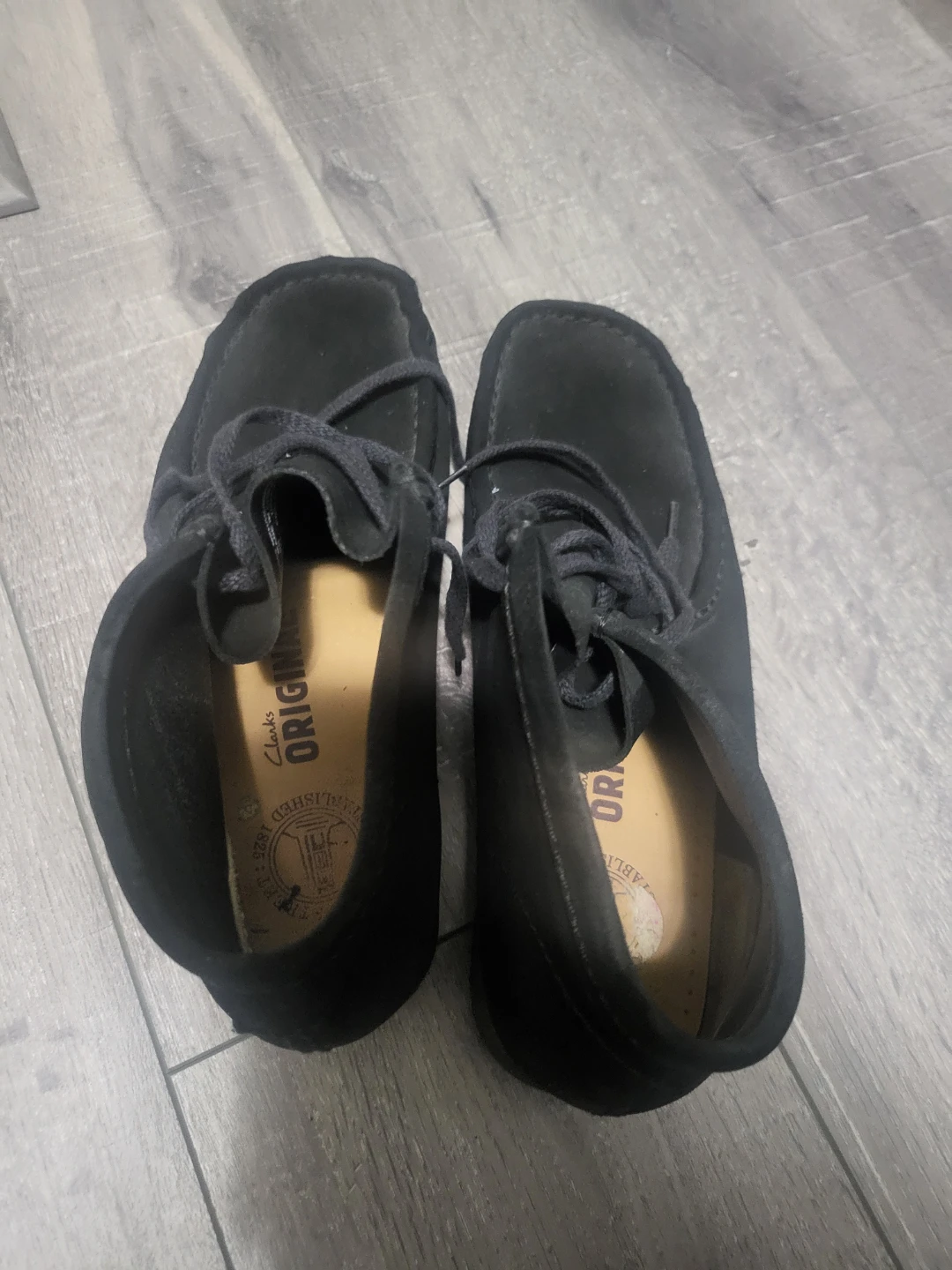 Clarks Originals Men's Wallabee Shoes, Size 9.5M