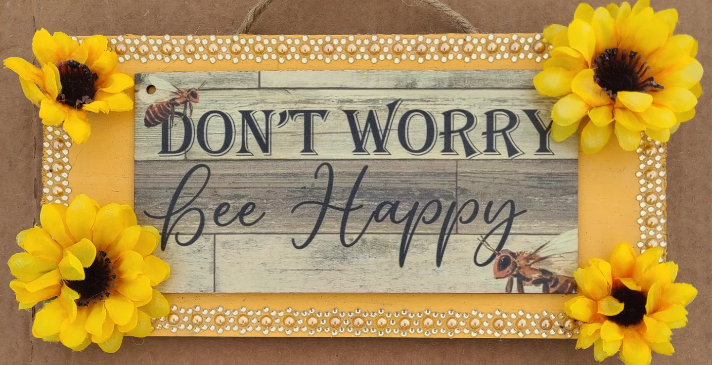 Sunflower 'Don't Worry Bee Happy' Wall Decor