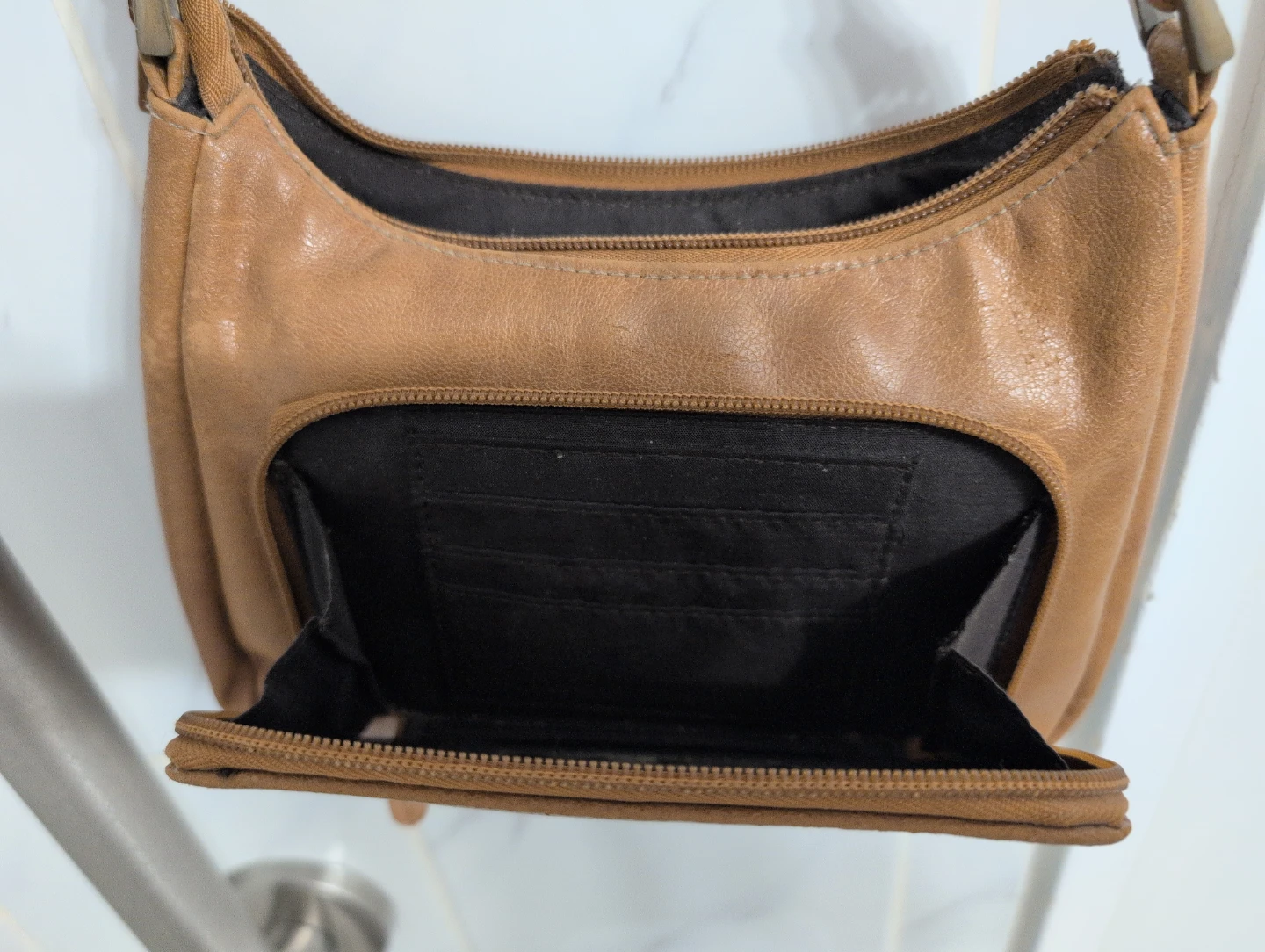 The Stone Collection Brown Leather Shoulder Bag - photo 2