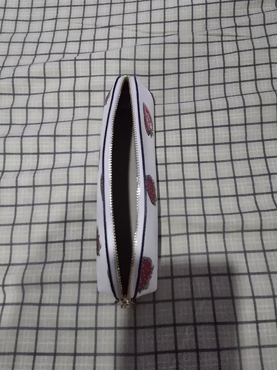 Coach Strawberry Print Pencil Case - photo 2