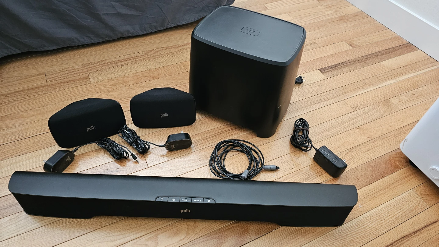 Polk Audio Soundbar with sub and rears