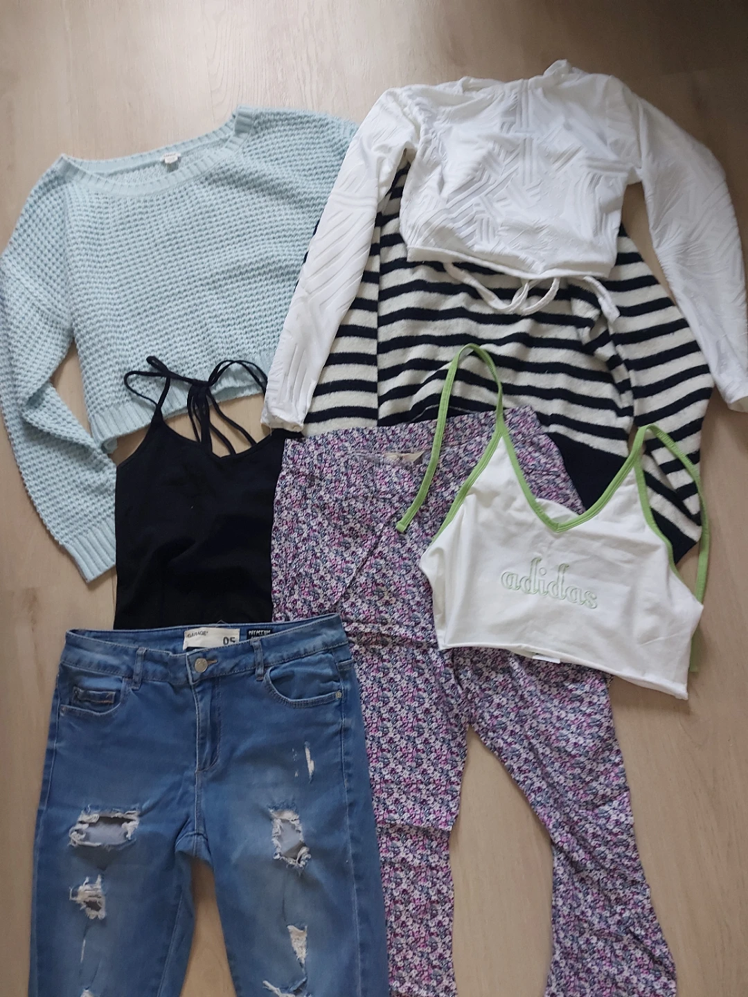 Mixed Clothing Bundle - Jeans, Tops, Pants - photo 2