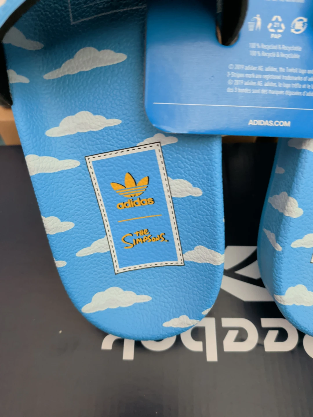 Adidas x The Simpsons Slides - photo 2