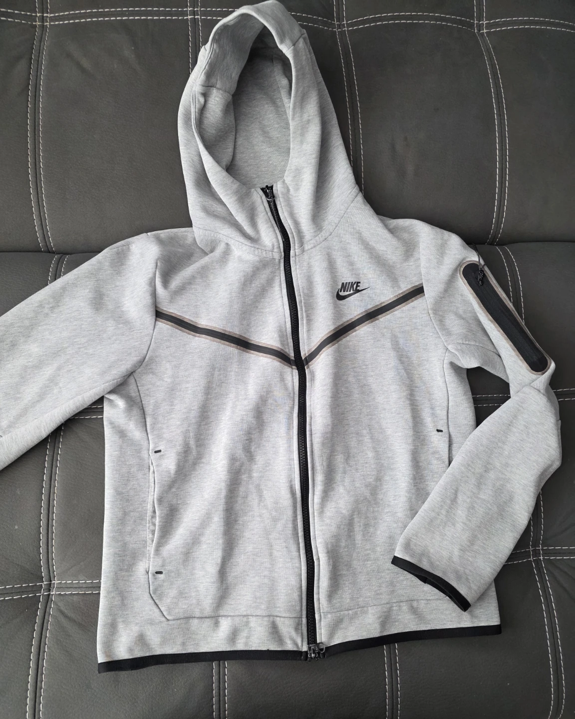 Nike Tech Fleece Hoodie - Grey, Size L - photo 4