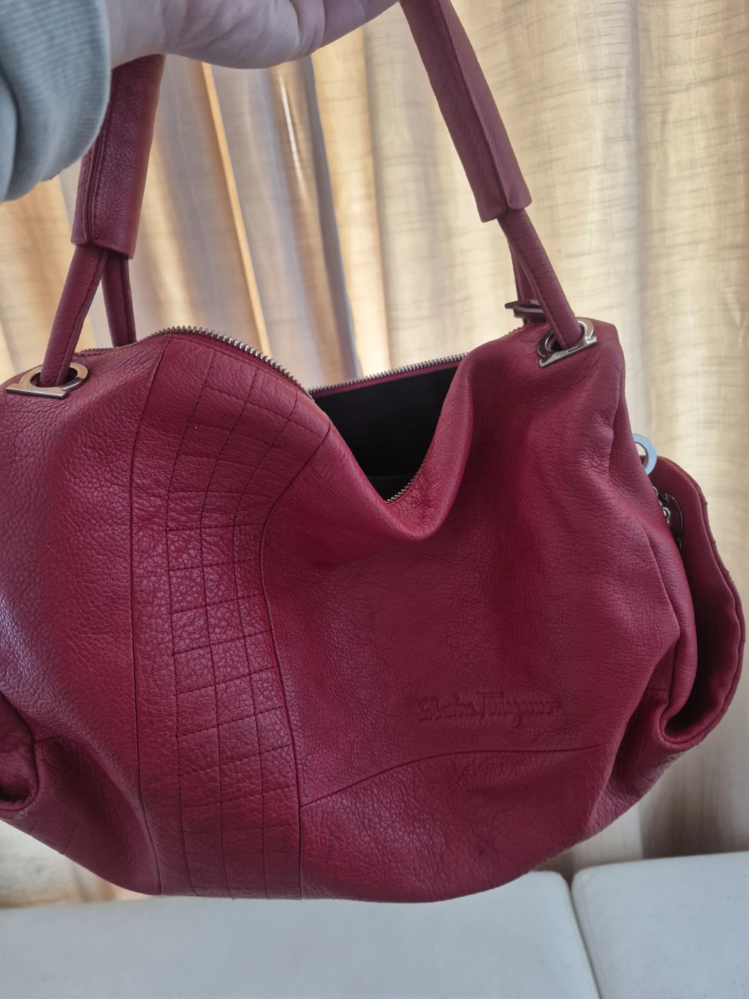 Salvatore Ferragamo Red Leather Shoulder Bag - photo 3