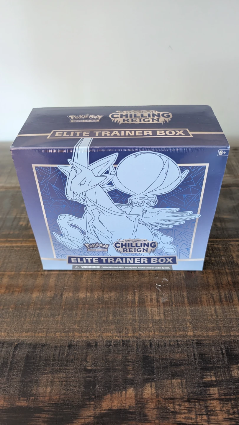 Pokemon Chilling Reign Elite Trainer Box