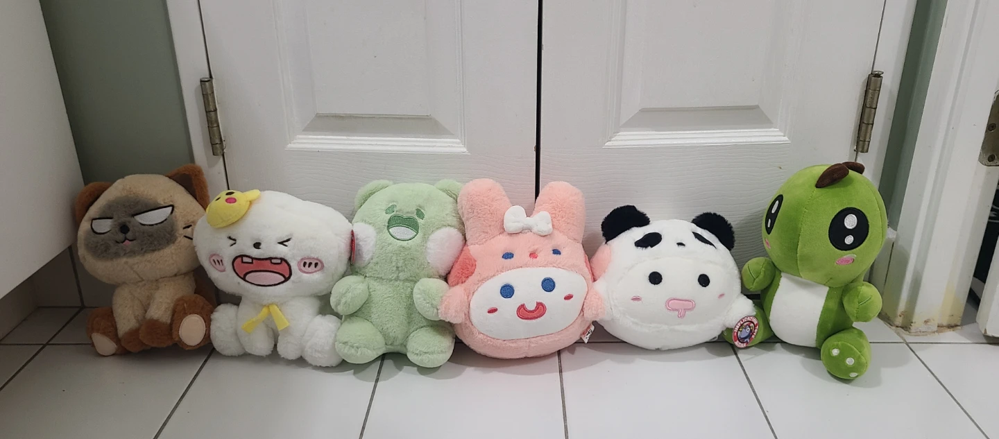 Assorted Plush Toys - Cute & Collectible - photo 2