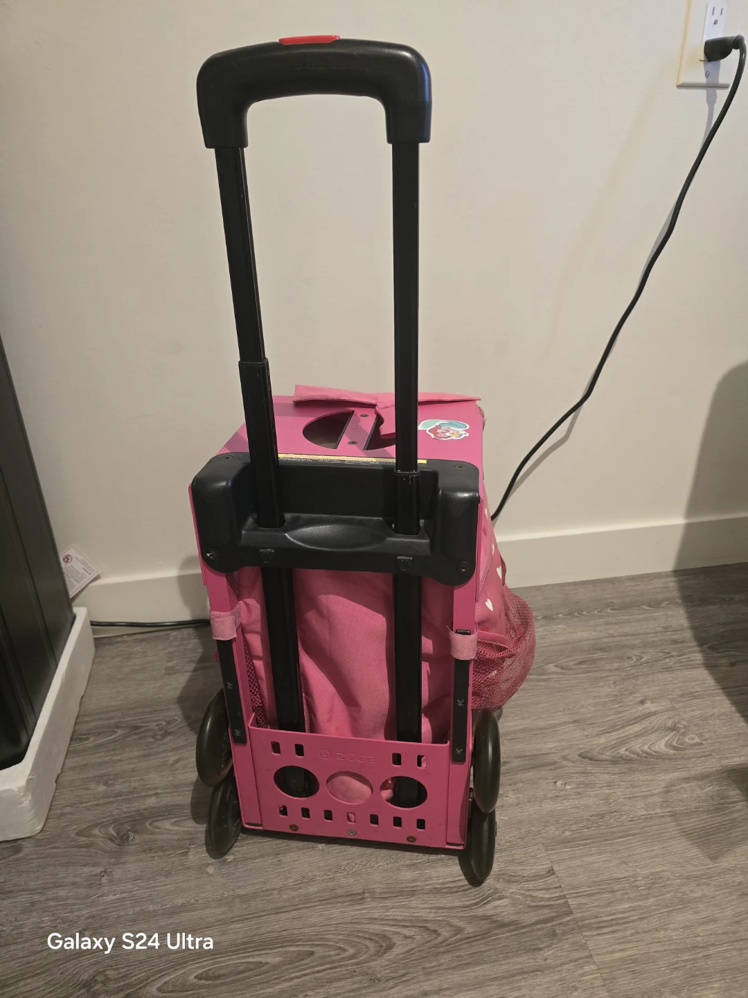 Zuca Rolling Suitcase Pink Heart - photo 3