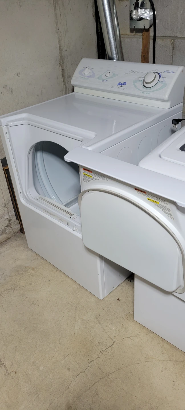 Maytag Electric Clothes Dryer - photo 3