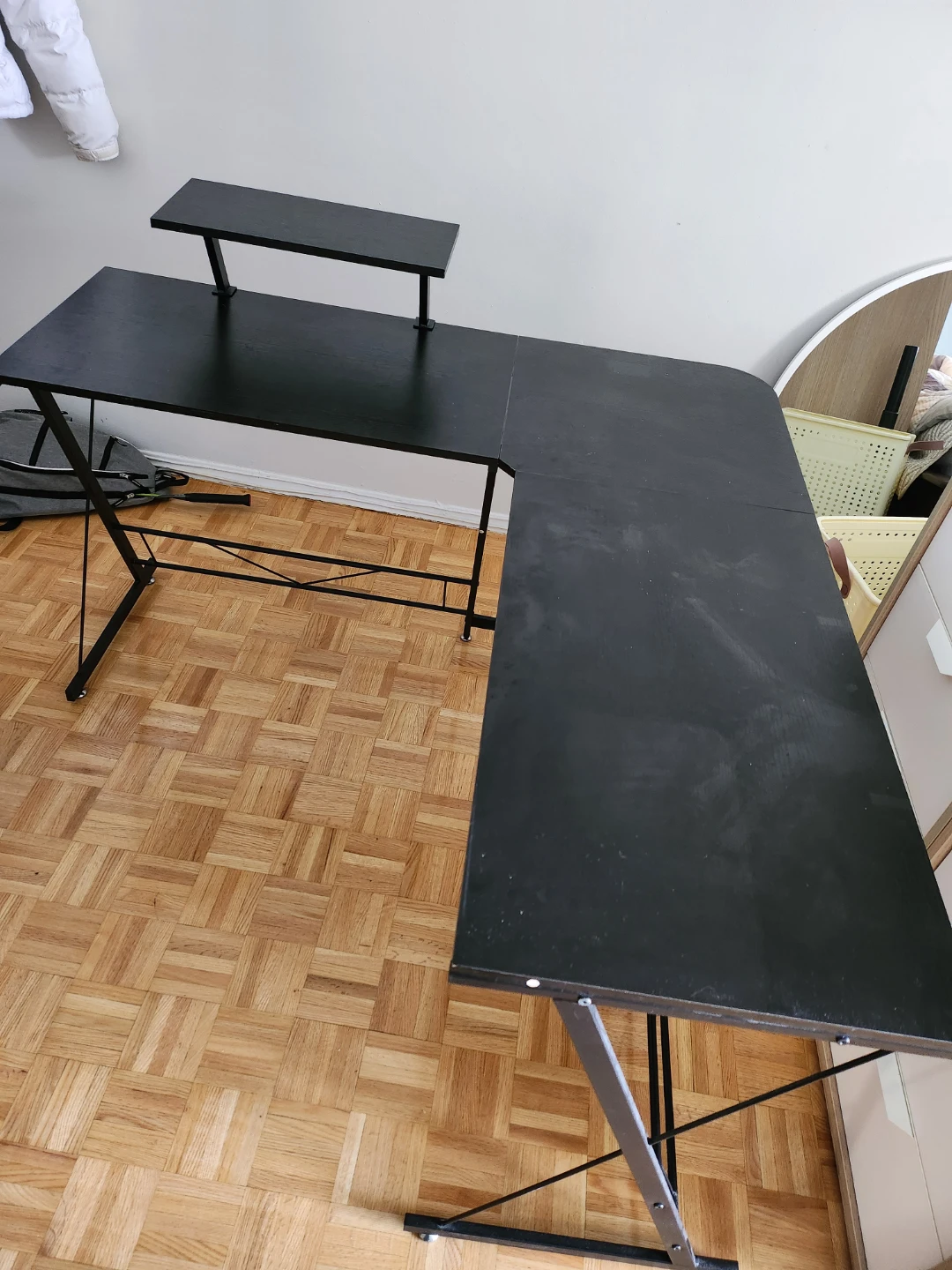 Black L-Shape Desk - photo 3