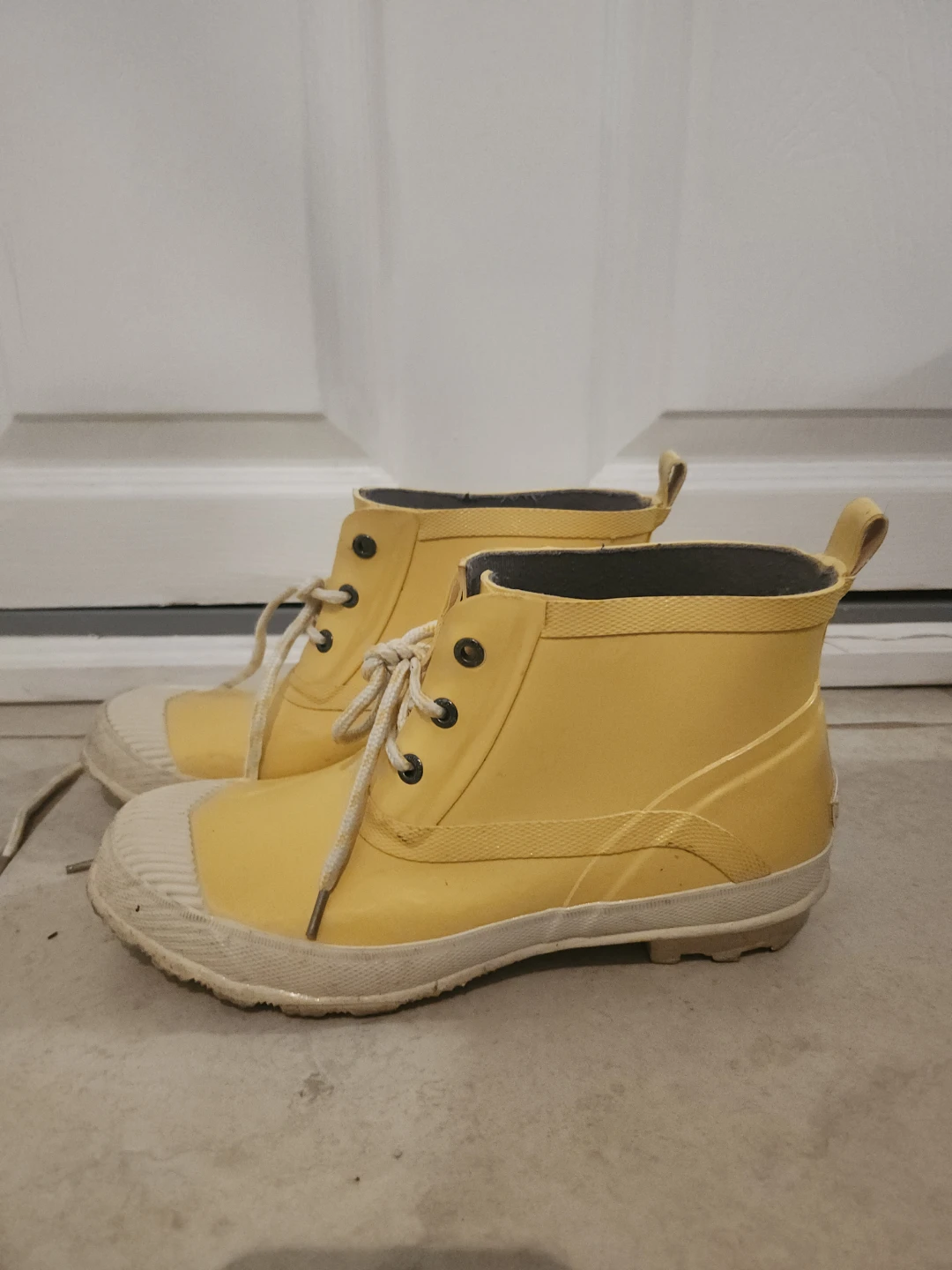Wind River Yellow Rubber Boots Size 9 - photo 2