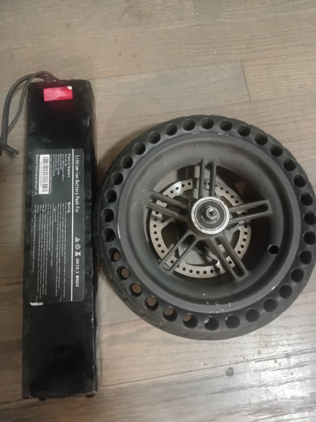Electric Scooter Wheel & Battery Pack