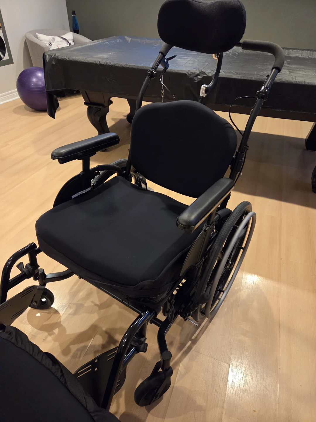 Wheelchair - photo 2