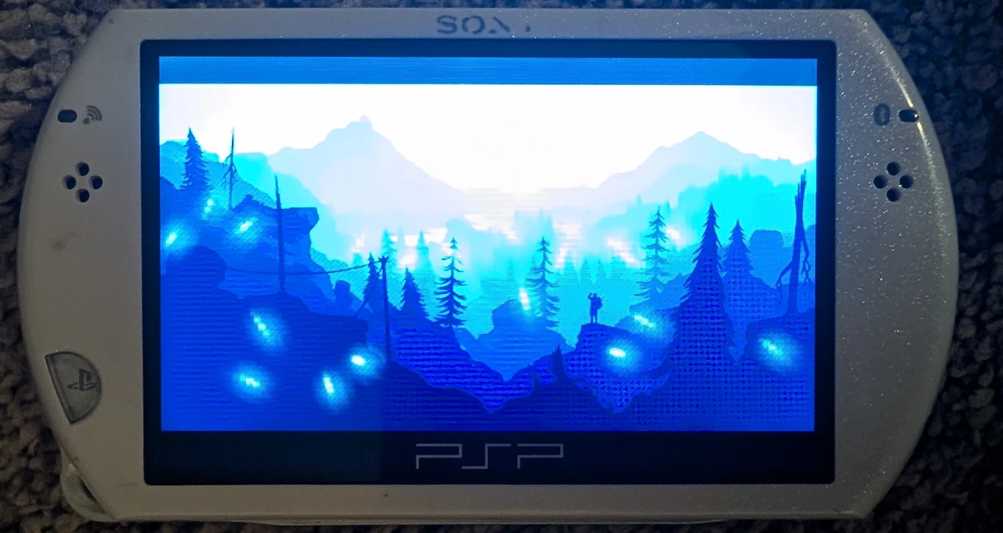 white Sony PSP Go ** modded - photo 3