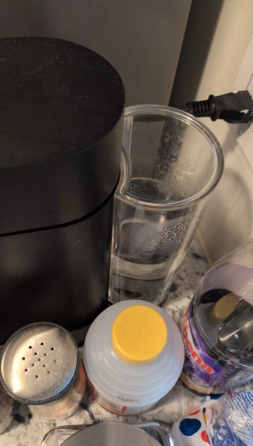 Nespresso Vertuo Coffee Machine - photo 4