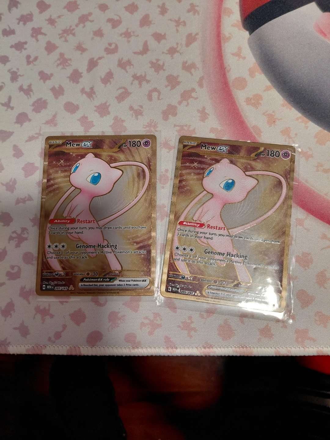 Pokémon TCG Mew ex Gold Card metal