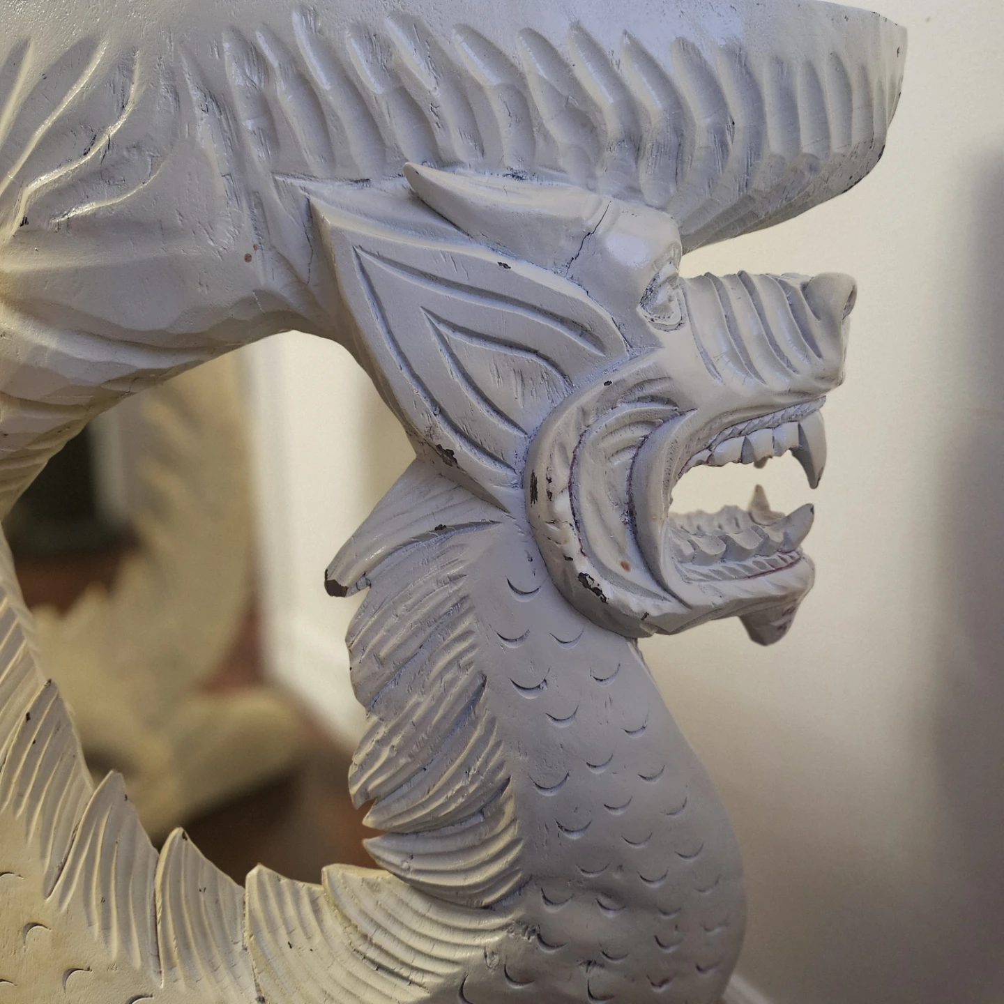 Rare Carved DragonTable - photo 2