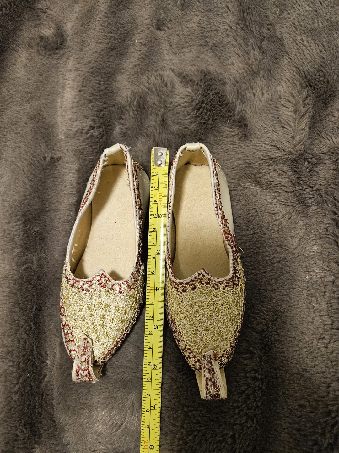 Indian Gold & Red Embellished Shoes - Size 5