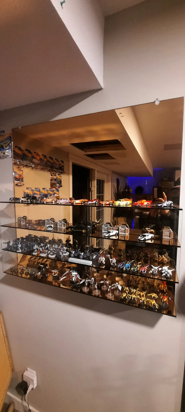 Display Shelf Cabinet