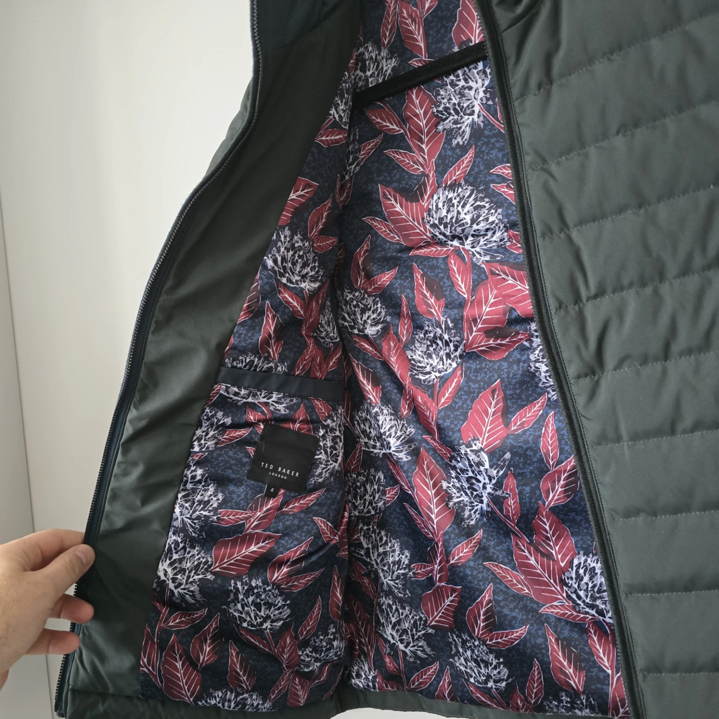 Ted Baker London Vest - Size 4 - photo 2