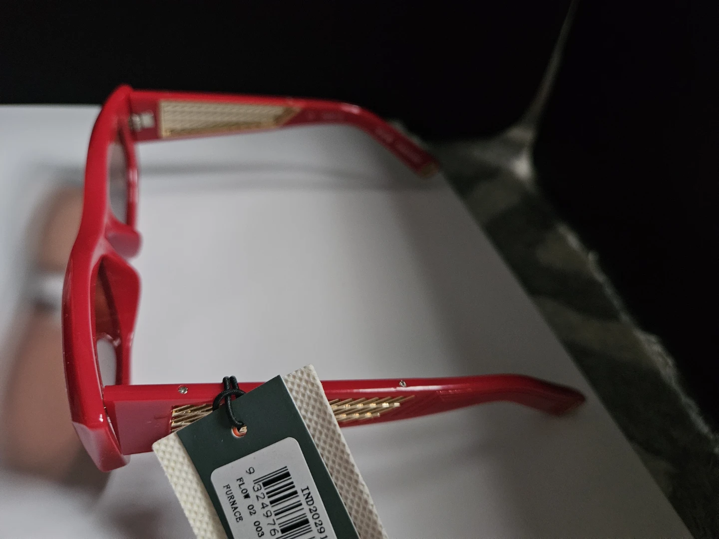 Red INDESCRATCHABLES Sunglasses - photo 3
