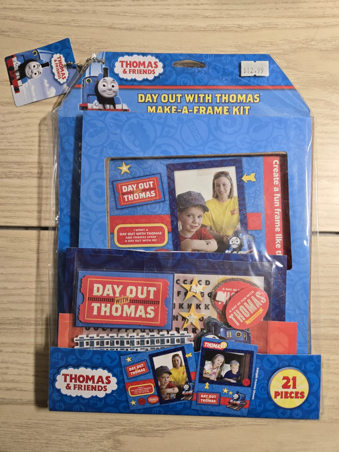 Thomas & Friends Day Out Make-A-Frame Kit - New