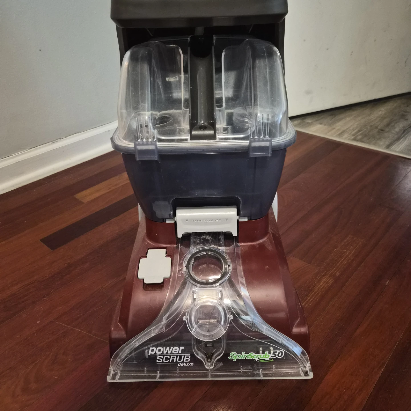 Hoover Power Scrub Deluxe Carpet Cleaner - photo 2