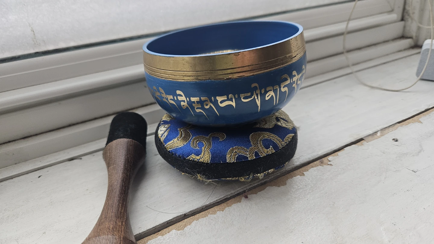 Small singing bowl - photo 3