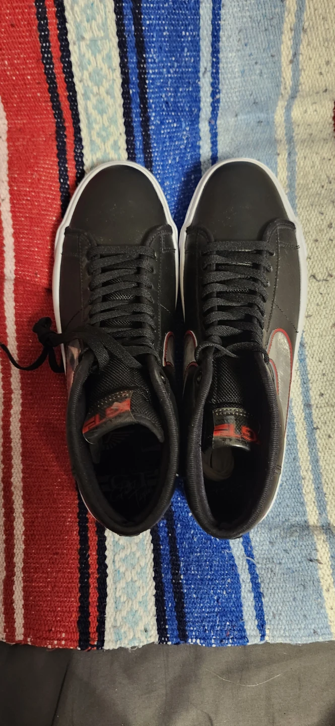 Nike SB Blazer Low GT Black/Silver Shoes - photo 2