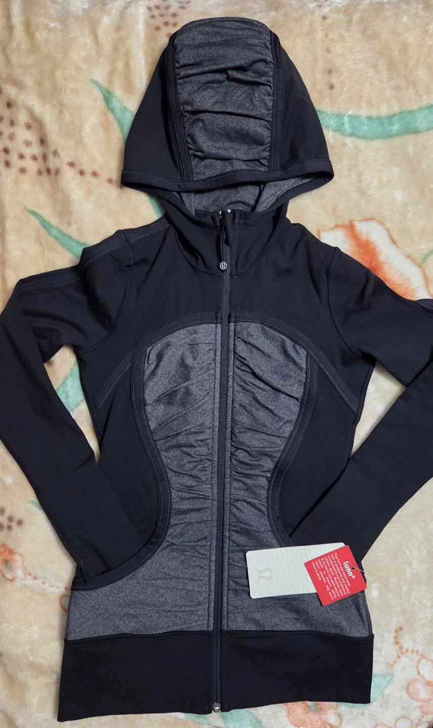 Lululemon sweater/ jacket