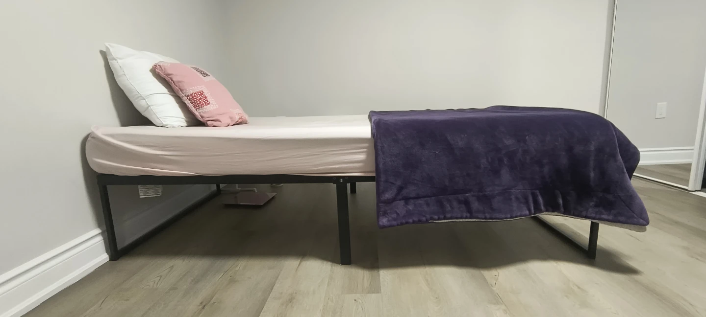 Metal Frame Twin Bed with mattress - photo 5