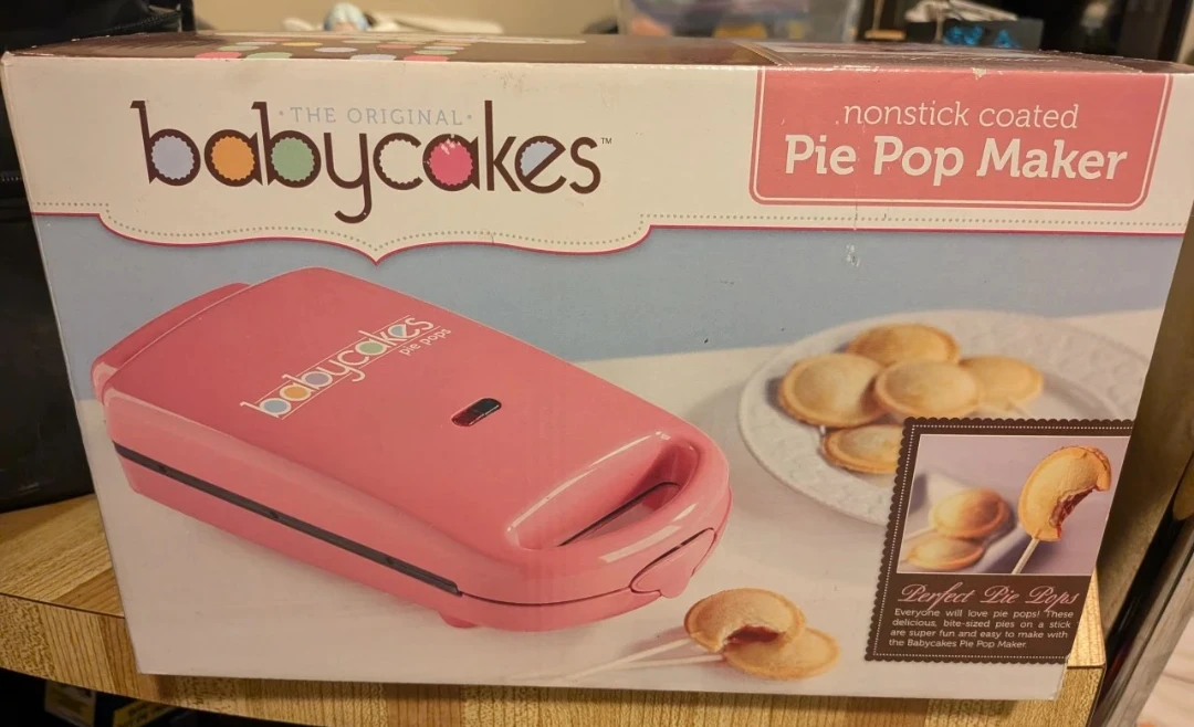 Babycakes Pie Pop Maker - Nonstick Coated 🧡