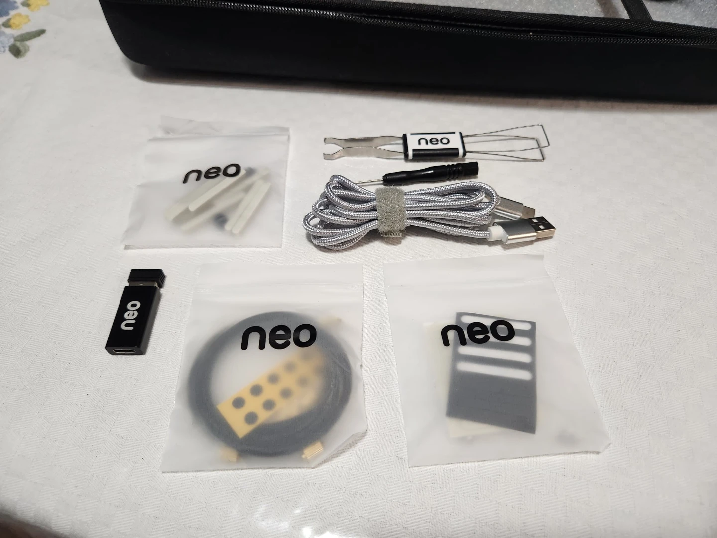 QwertyKeys Neo80 Mechanical Keyboard Aluminum TKL Hotswap - photo 3