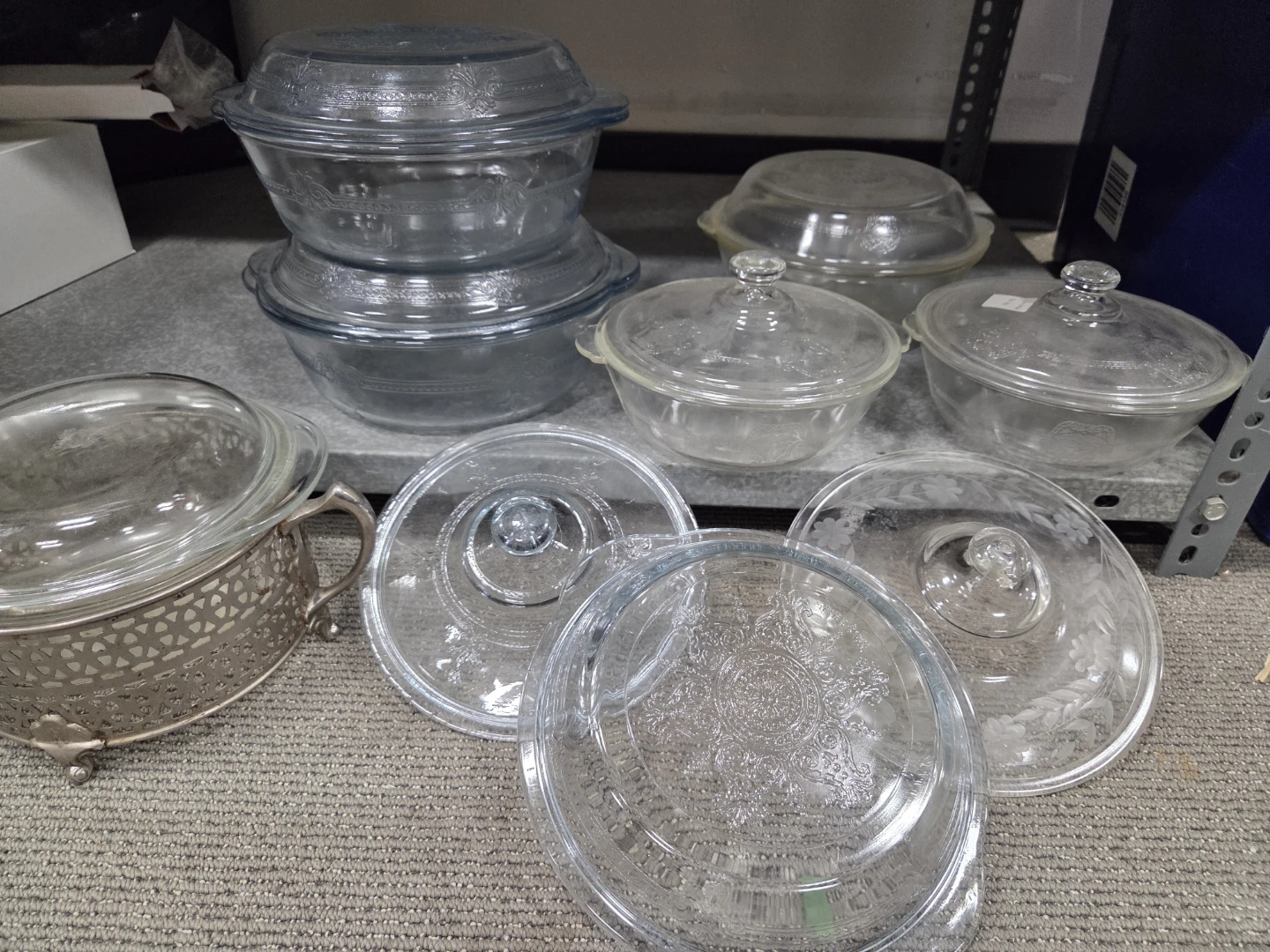 Vintage Clear Glass Pyrex Bowls with Lids - photo 3