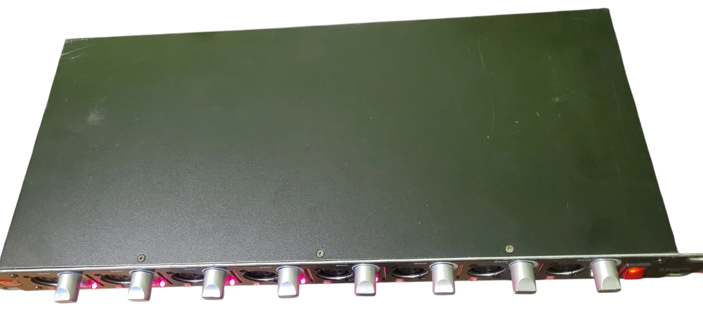 SM Pro Audio 8 Channel Preamp - photo 4
