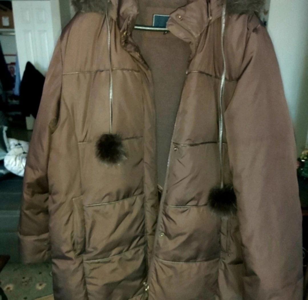 Brown Puffer Jacket with Fur Trim