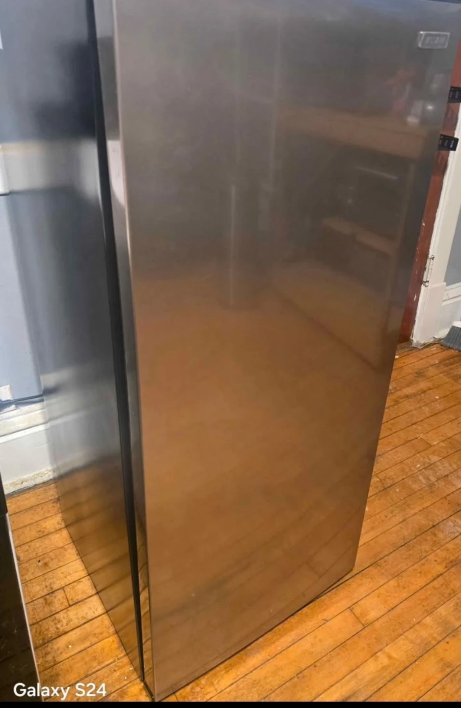 Whynter 85 Quart Stainless Steel Freezer - photo 2