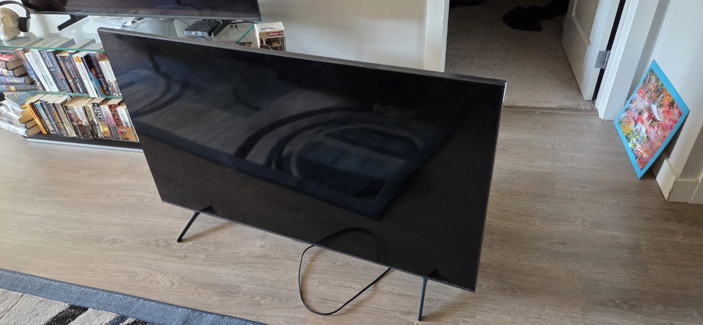 Samsung 55" Smart TV - photo 2