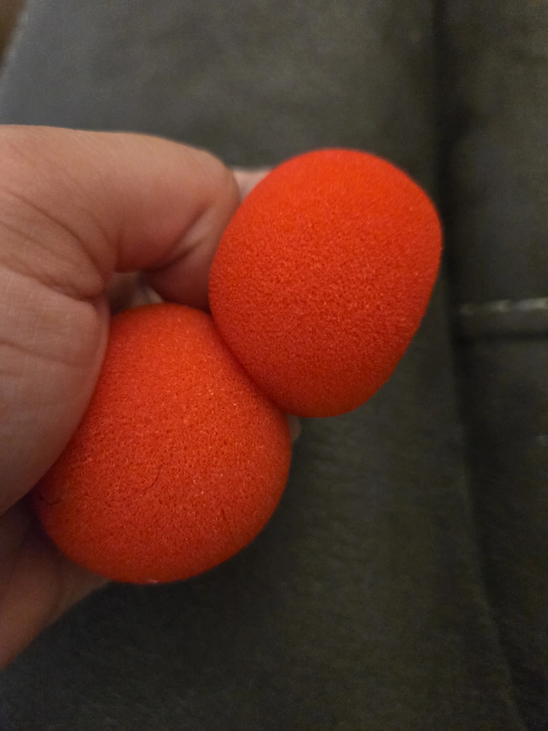 Set of 10 Magic Sponge Balls – Perfect for Jaw-Dropping Tricks!