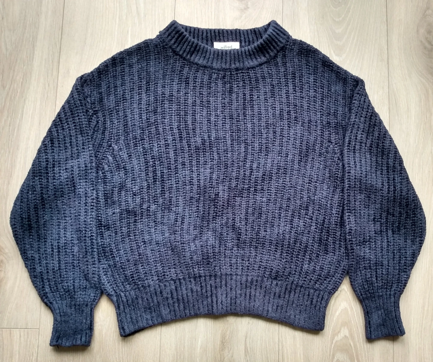 Aritzia (Wilfred) Navy Blue Sweater