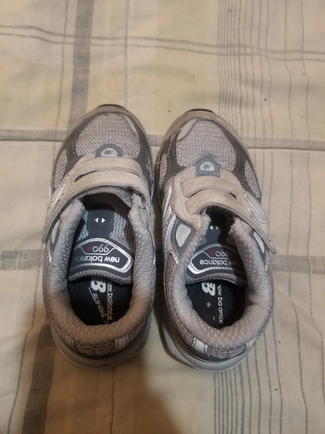 New Balance 990 Grey Kids Shoes - Size 10 - photo 2