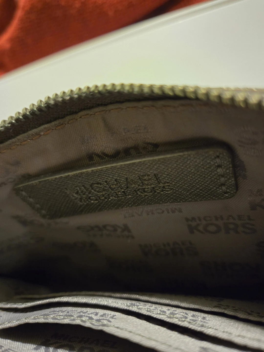 Women's hand  wallet - photo 2