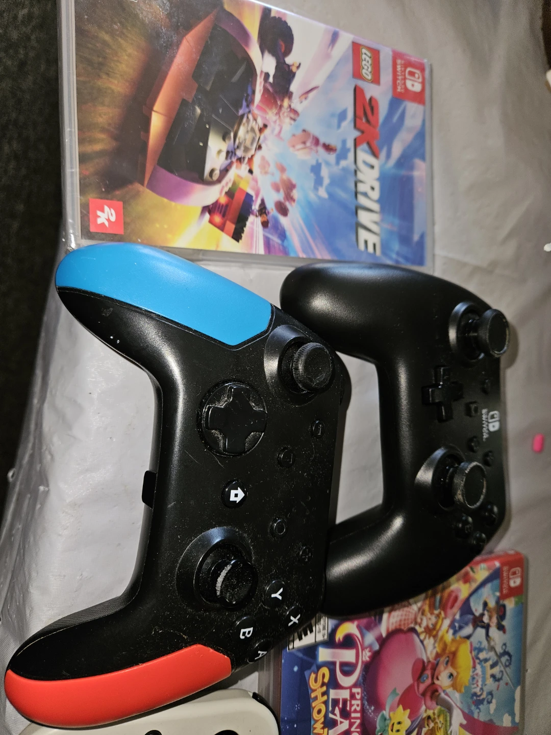 Nintendo Switch OLED + Games & Controllers - photo 3