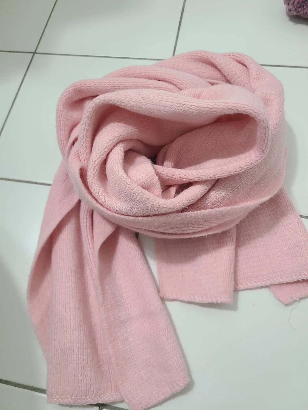 Beige Knit Poncho with scarves - photo 5