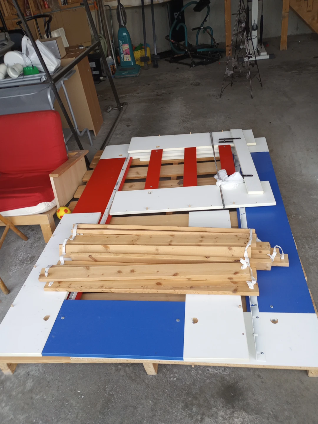 IKEA Toddler Bed Frame Parts - photo 2