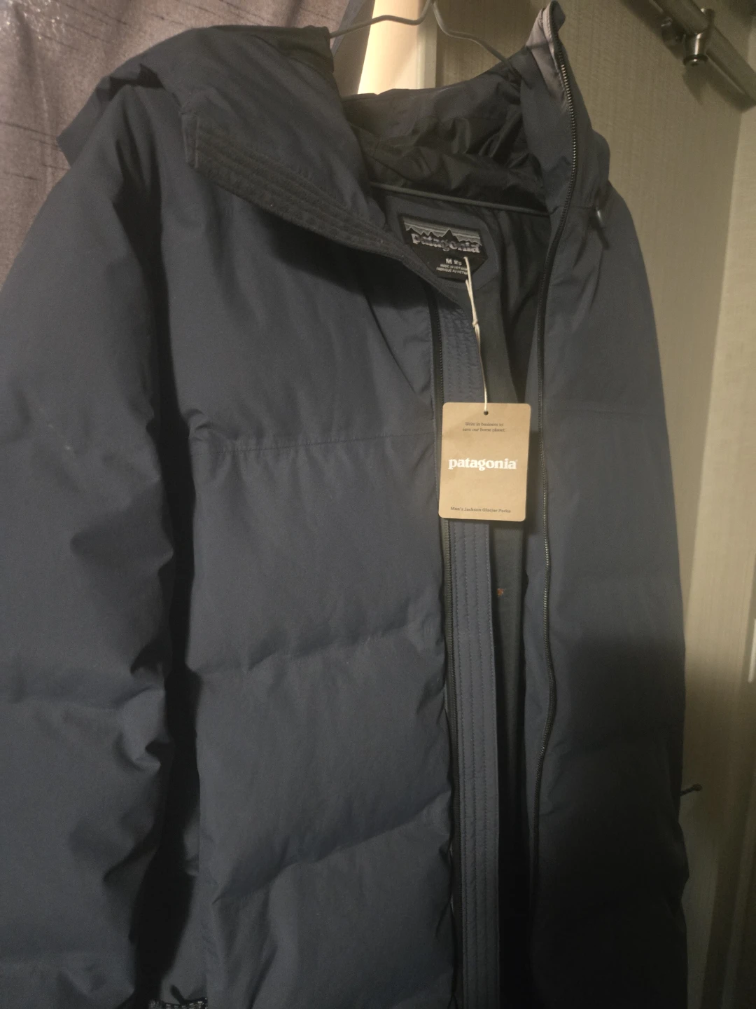 NWT Men's Patagonia coat - photo 4