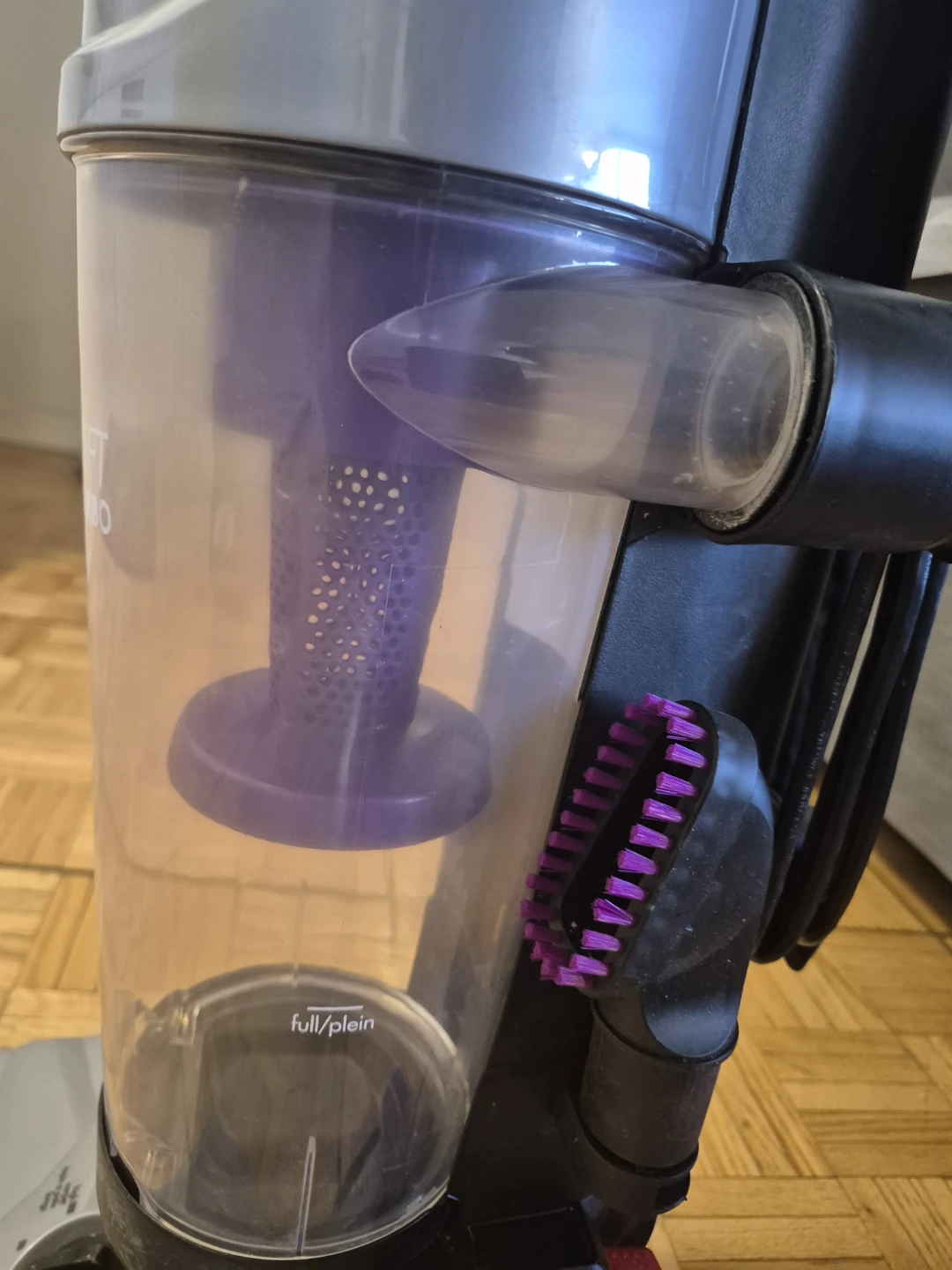 Bissell AeroSwift Turbo Upright Vacuum - photo 4