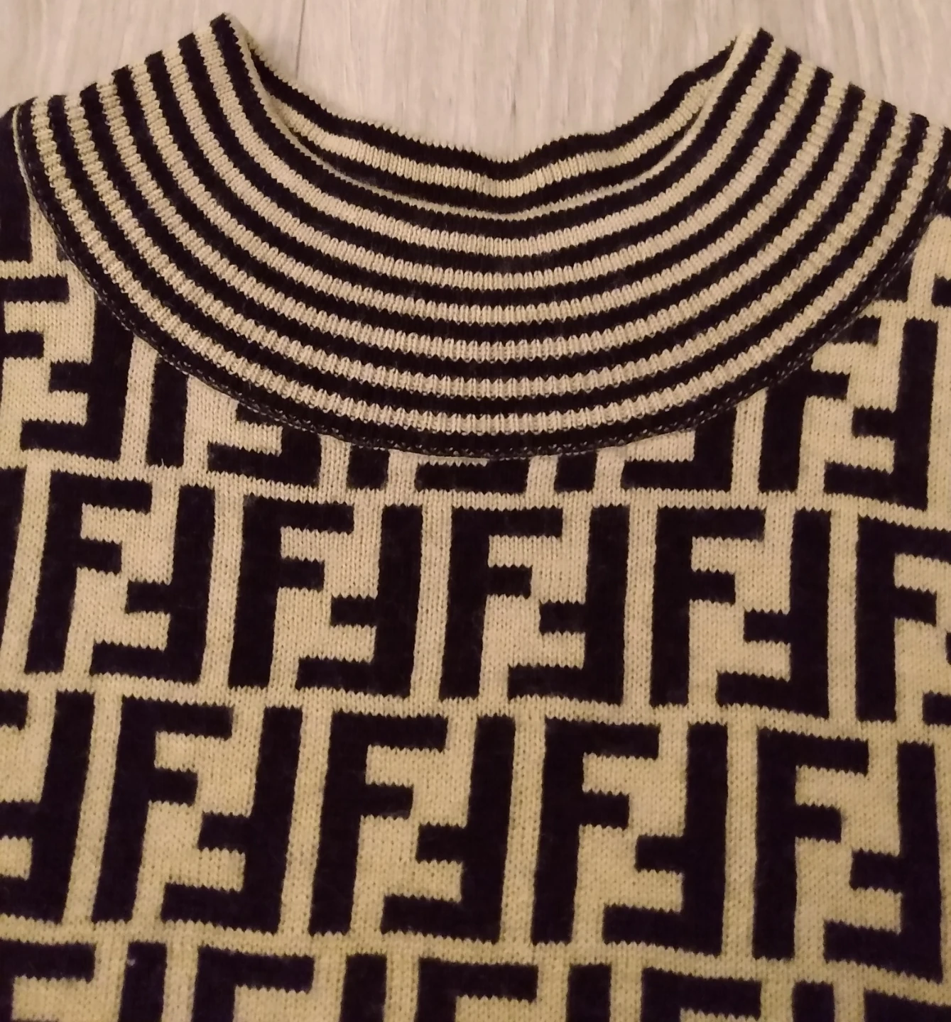 Vintage Fendi Wool Sweater - photo 4