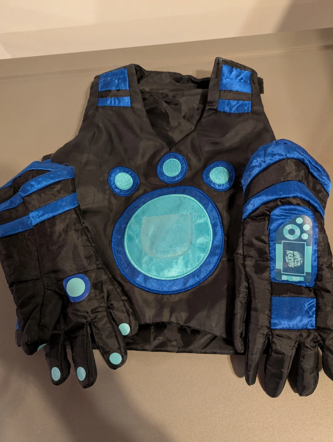 Wild Kratts Creature Power Vest & Gloves Costume Set