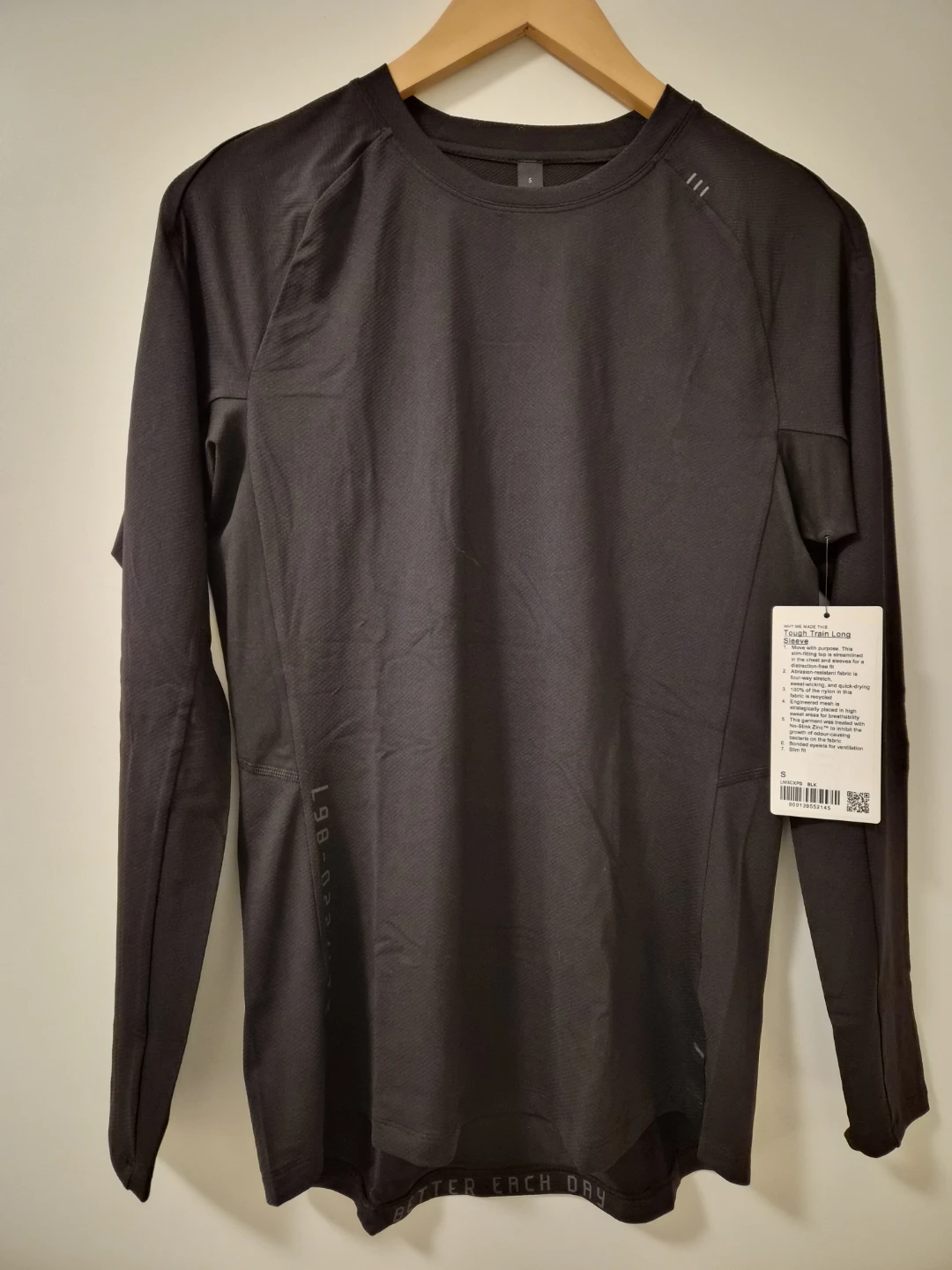 Lululemon Tough Train Long Sleeve - Size S